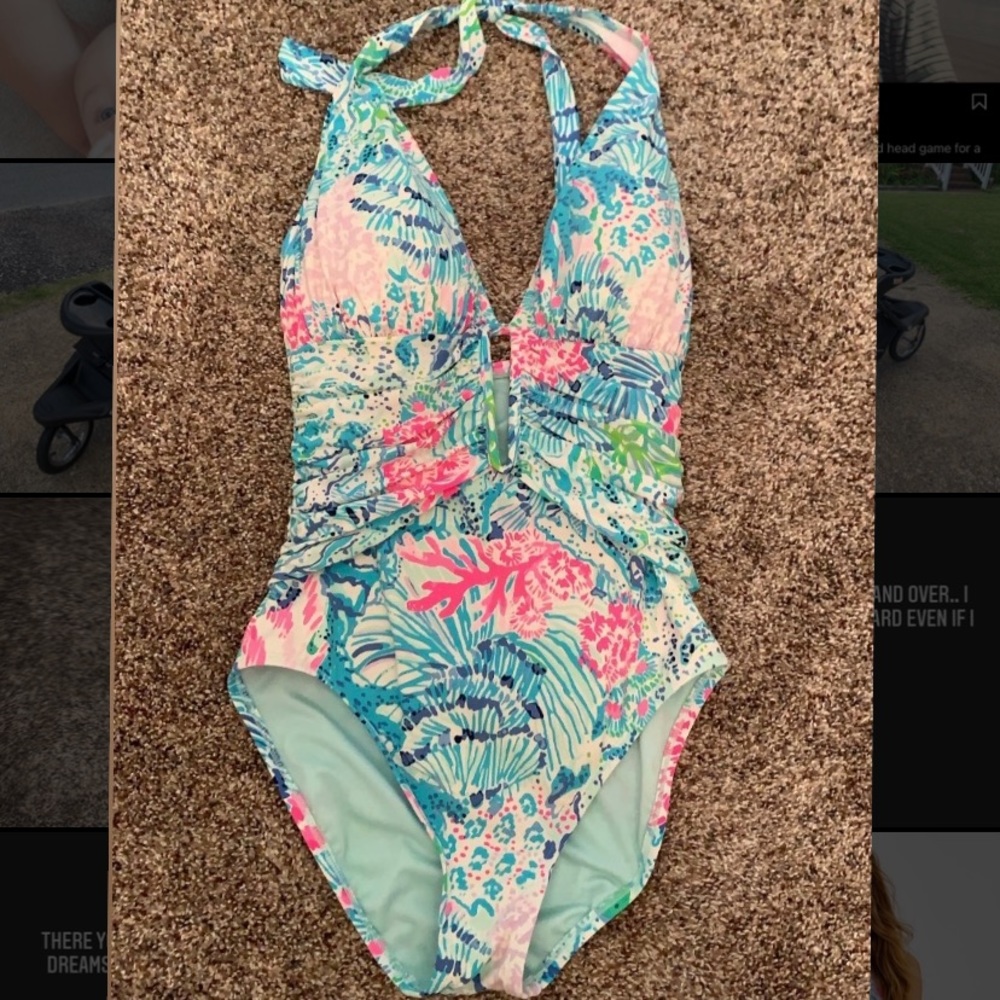 Lily Pulitzer Lanai halter. Sz 4.